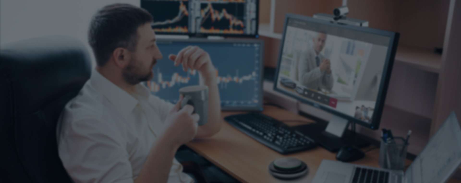 <div style="text-align: center;"><strong><span style="color:#ffffff;"><span style="font-size:48px;">Yealink Finance Solutions</span></span></strong></div>
<script>
$(function(){
$('.nav_box').hide()
$('#bolc').css('padding-top','0px')
})
</script>